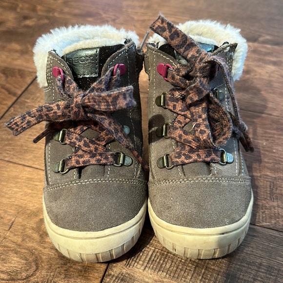 Geox Girl Boots - Picture 1 of 6